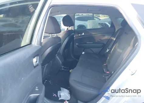 2018 Kia Optima Lx z USA, uszkodzony, nr VIN 5XXGT4L31JG227748